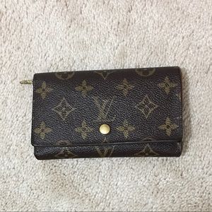 Louis Vuitton Tresor Bifold Wallet